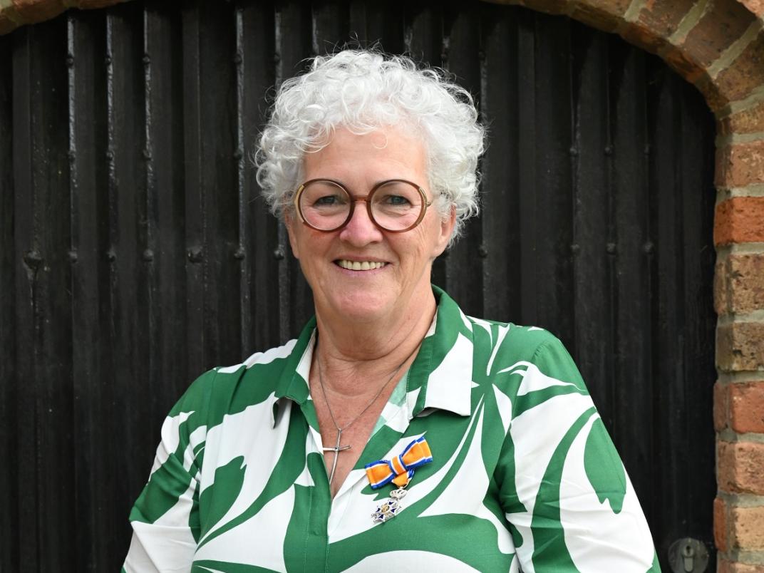 Mevrouw C. Mol